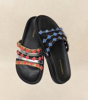 Women's Black Tolu Clover Charm Slide Sandals - Slip-On Flat Sandals