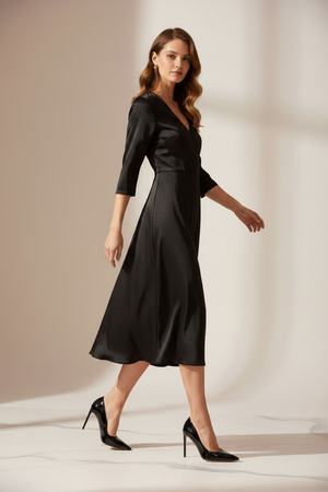  High-Vamp Court Pump – Black Patent Leather Stiletto Heel