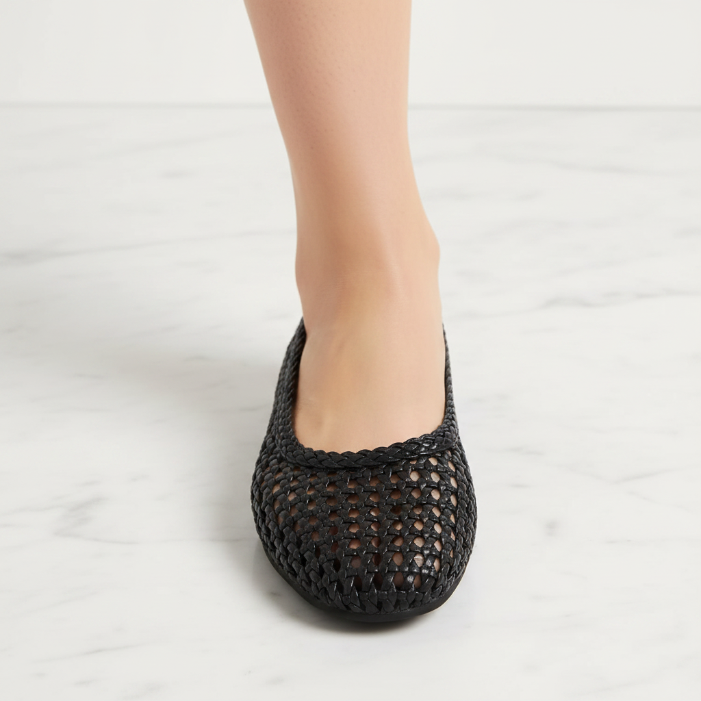 Vonda Black Woven Ballet Flats | Naked Flat Trend | Lightweight Lattice Weave