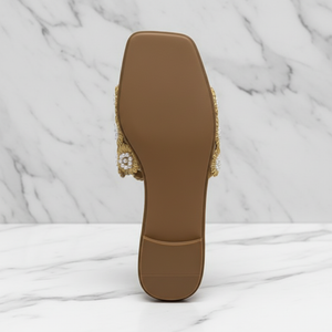 Tavo Nude Pearl Flower Raffia Flat Slide Sandals – sole bottom view