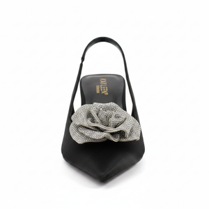 Suka Black - Front Close-Up